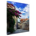 Obraz na płótnie - uliczka, kwiaty, niebo