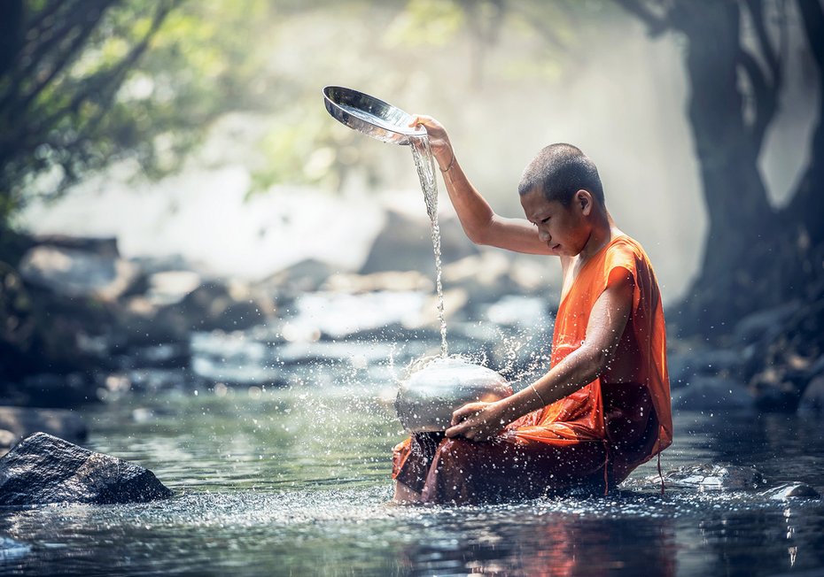 Fototapeta - mnich, woda, las