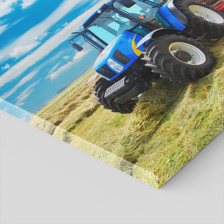 Obraz na płótnie - traktor, pole, niebo