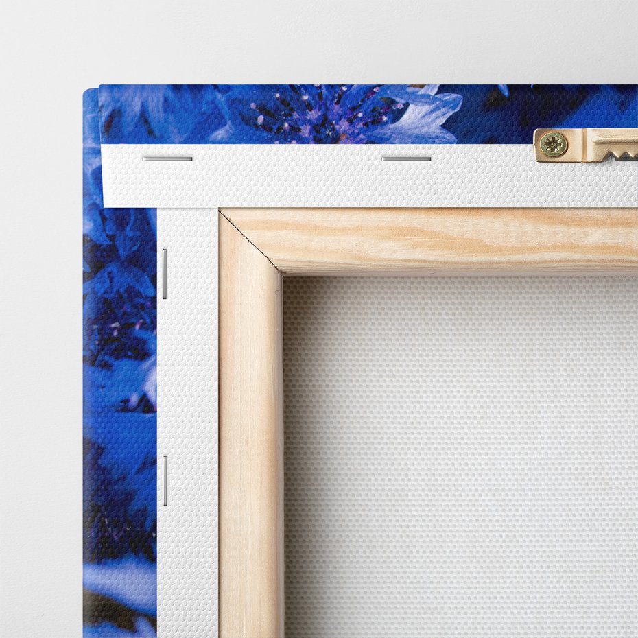 Obraz na płótnie - kwiaty, niebieski, drewno