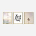 Zestaw obrazy w ramie, plakaty - plaża,palma,napis - rama drewno