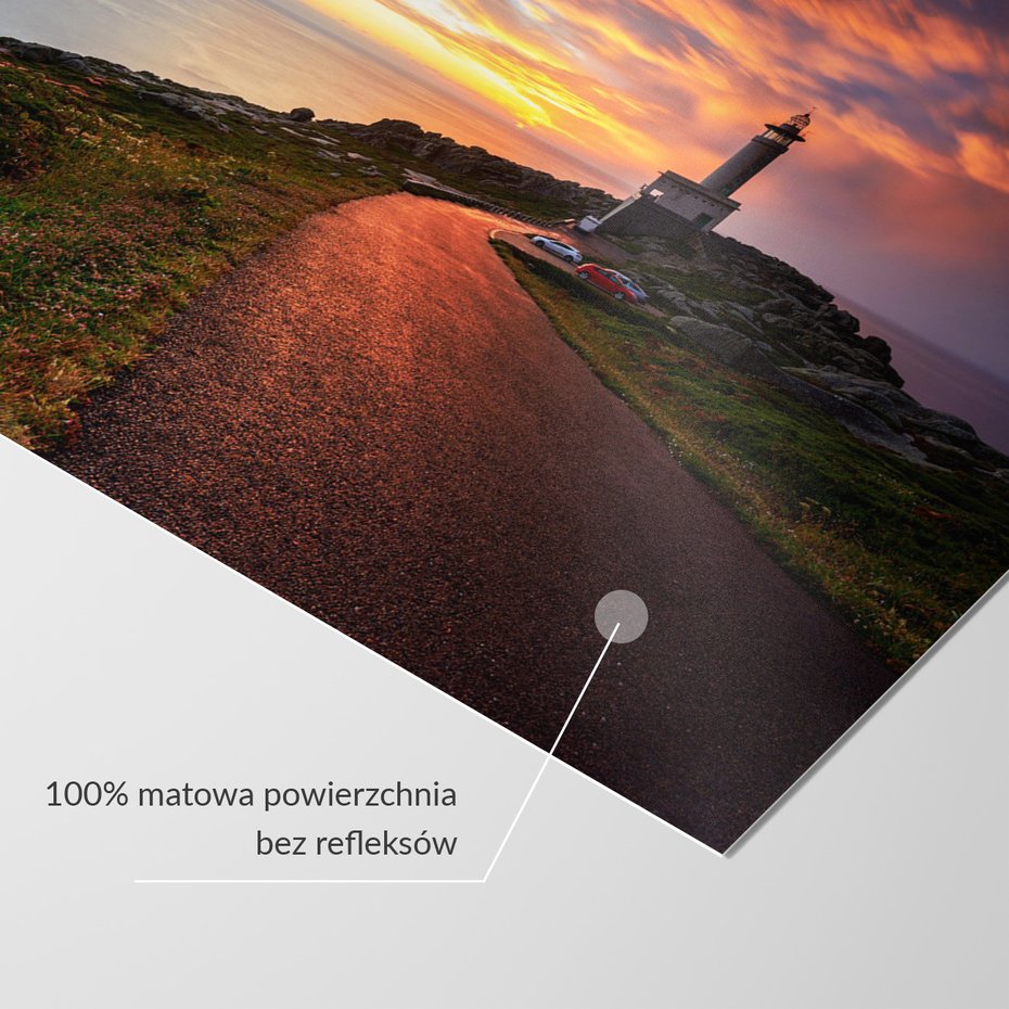 Fototapeta - latarnia morska, zachód słońca, droga