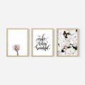 Zestaw obrazy w ramie, plakaty - kwiaty, napisy, protea - rama drewno