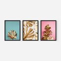 Zestaw obrazy w ramie, plakaty - liście, złoty, monstera - rama czarna