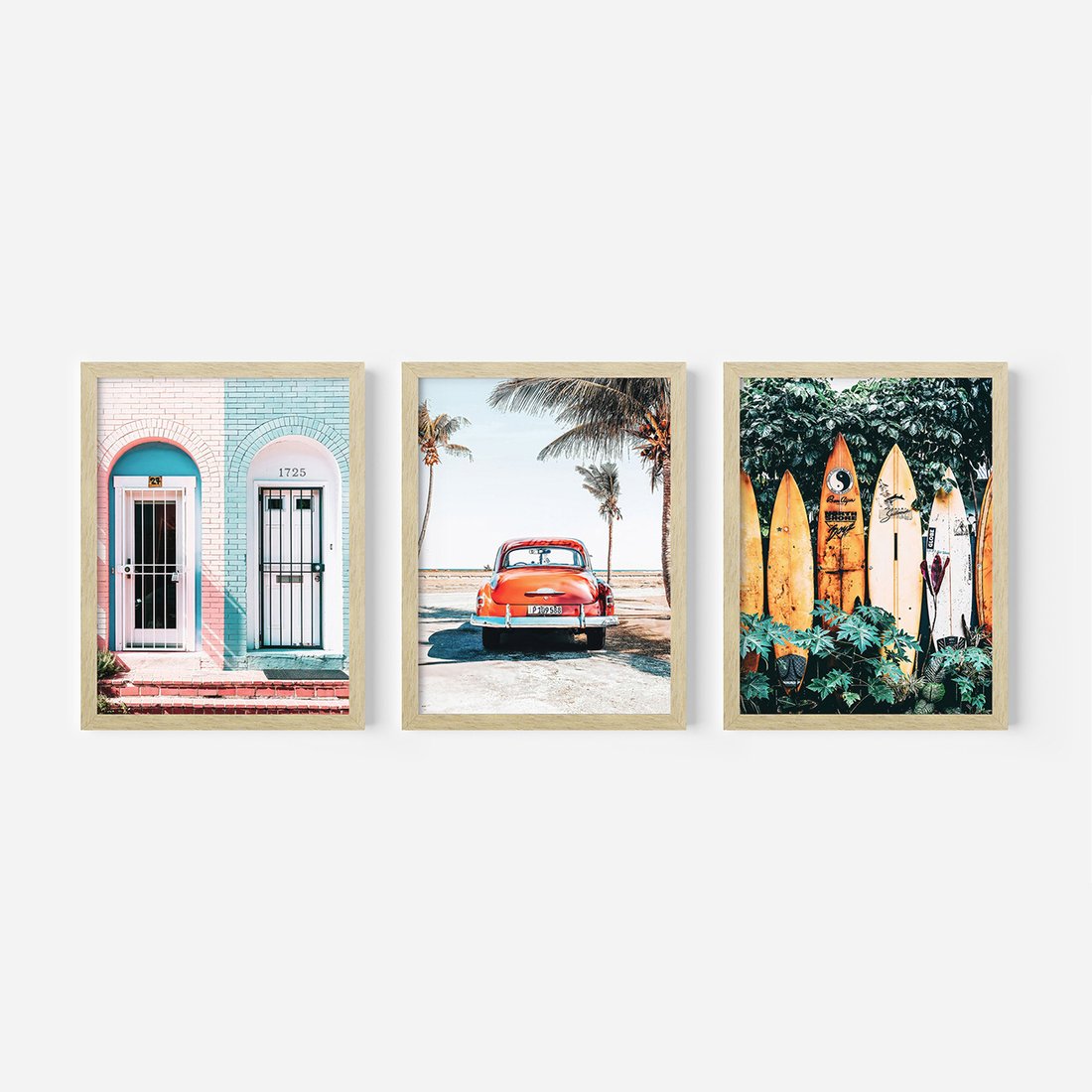 Zestaw obrazy w ramie, plakaty - palmy, samochód, deski surfingowe - rama drewno