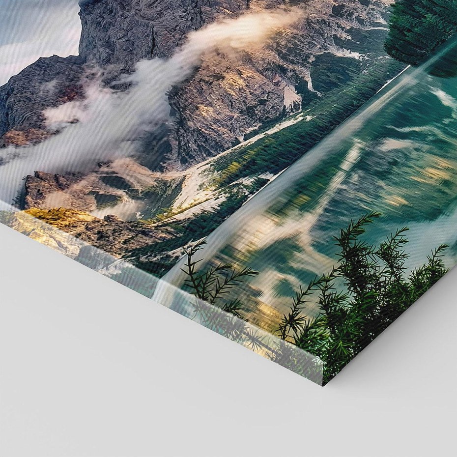 Obraz na płótnie - góry, jezioro, drewniany dom