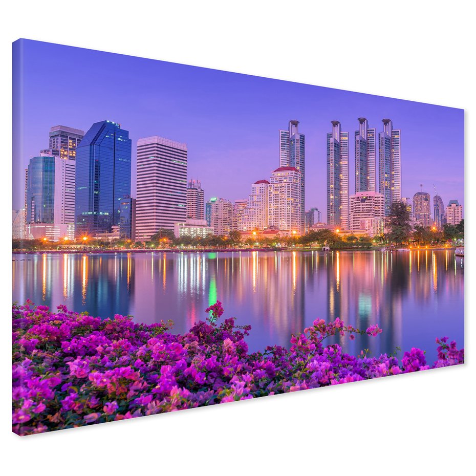 Obraz na płótnie - miasto, kwiaty, odbicie