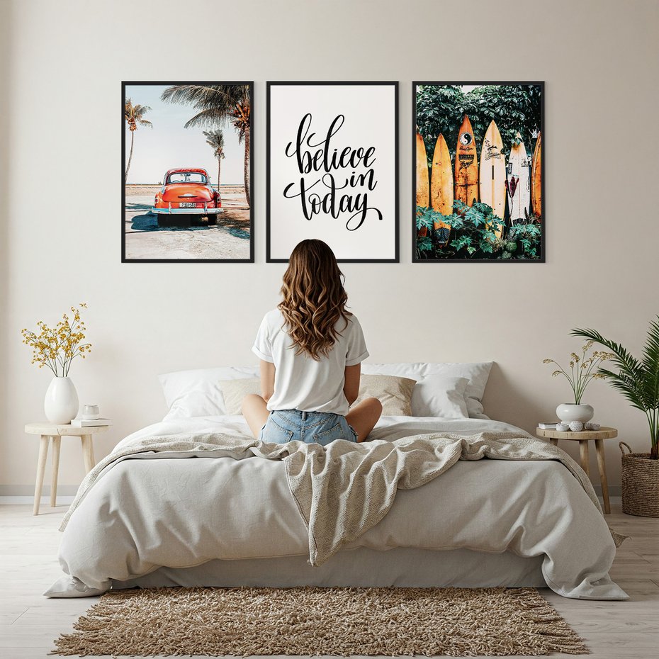 Zestaw obrazy w ramie, plakaty - palmy, samochód, deski surfingowe - rama czarna
