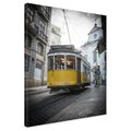 Obraz na płótnie - tramwaj, miasto, ulica