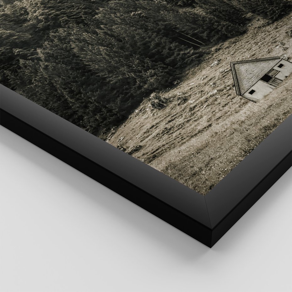 Zestaw obrazy w ramie, plakaty - góry, domy, krajobraz - rama czarna