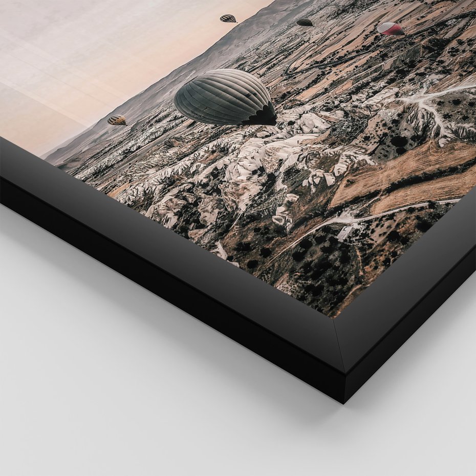 Zestaw obrazy w ramie, plakaty - balony, morze, plaża - rama czarna