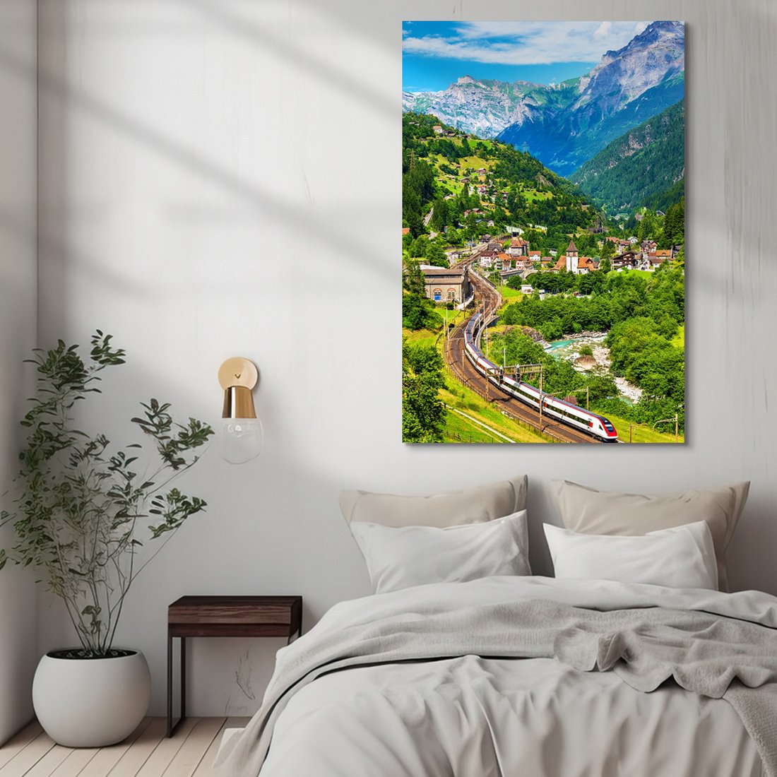 Obraz na płótnie - góry, miasto, pociąg