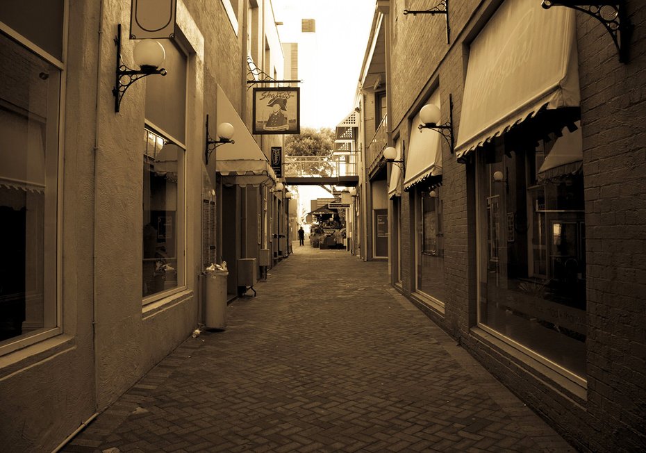 Fototapeta - uliczka, miasto, budynki