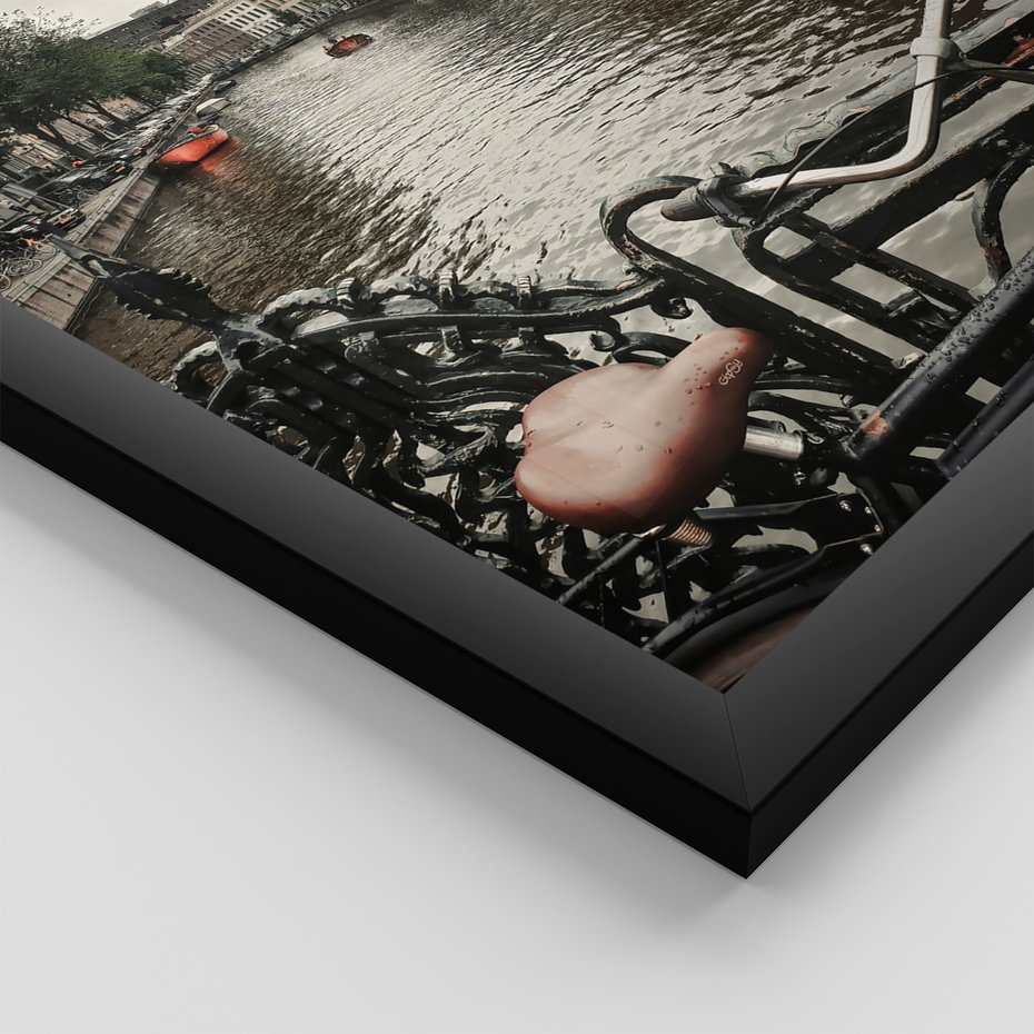 Zestaw obrazy w ramie, plakaty - Amsterdam, kanał, miasto - rama czarna