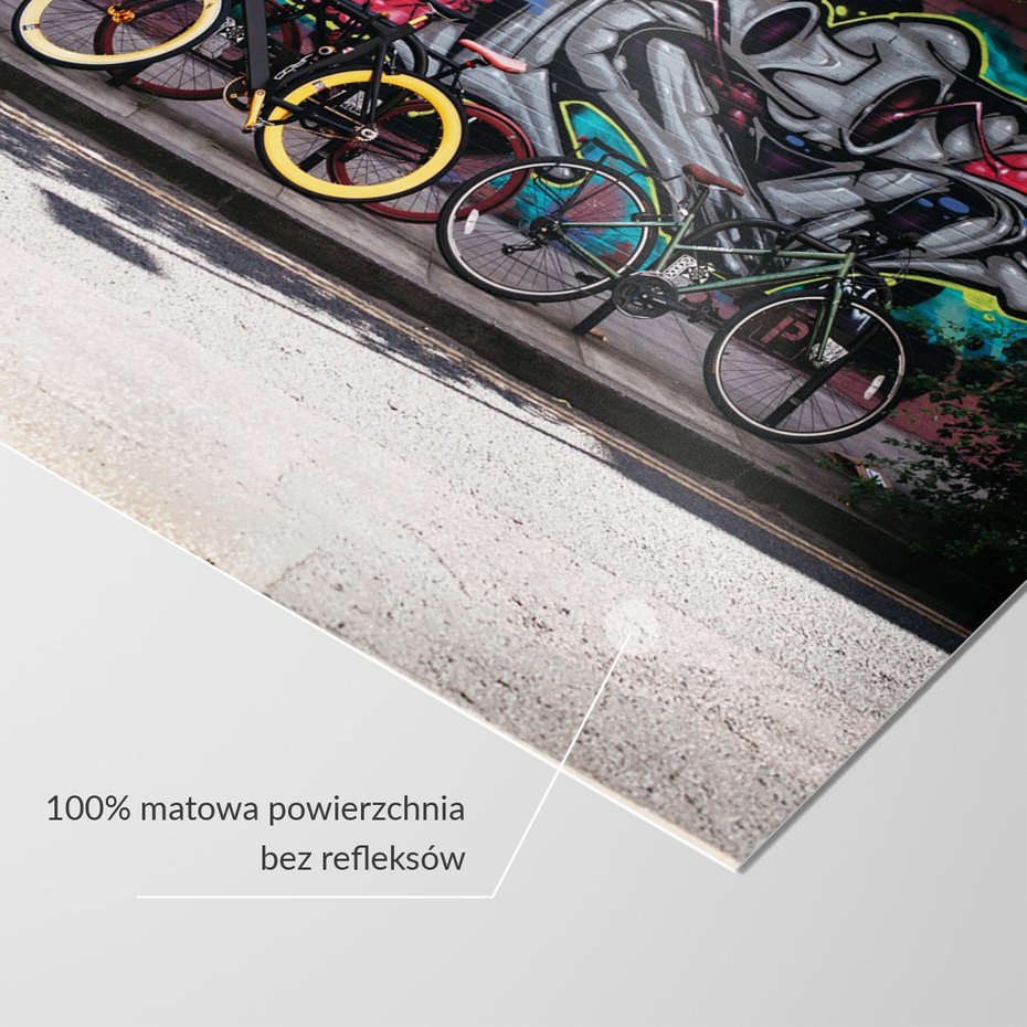 Fototapeta - rowery, graffiti, ulica