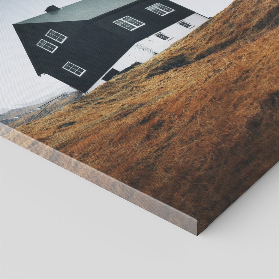 Obraz na płótnie - dom, wzgórze, krajobraz