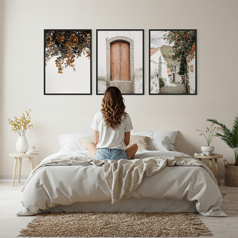 Zestaw obrazy w ramie, plakaty - drzwi, kwiaty, budynki - rama czarna