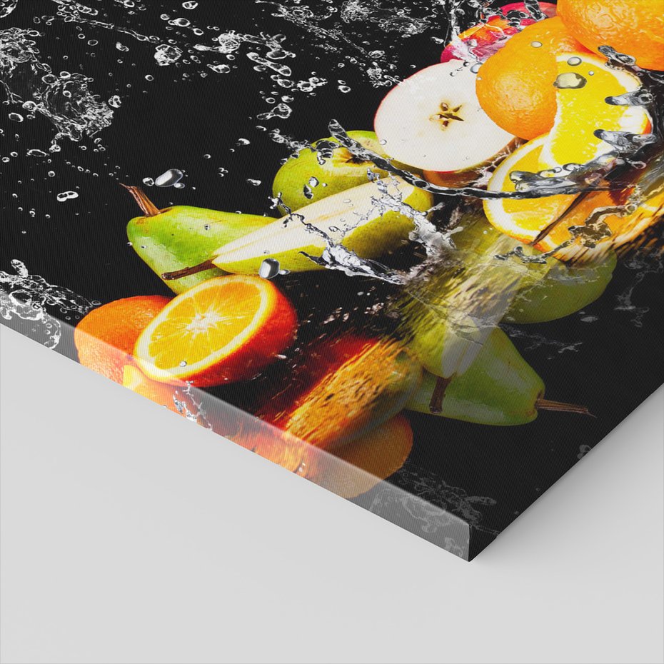 Obraz na płótnie - owoce, woda, świeżość