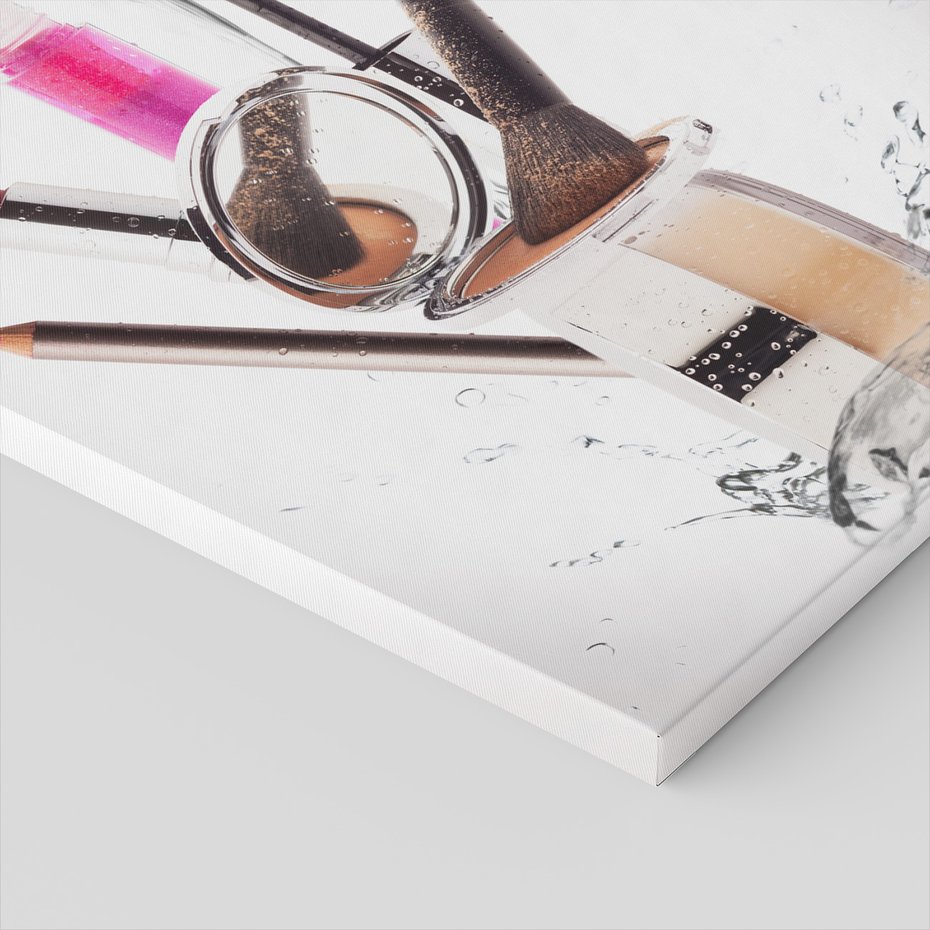 Obraz na płótnie - makijaż, kosmetyki, woda