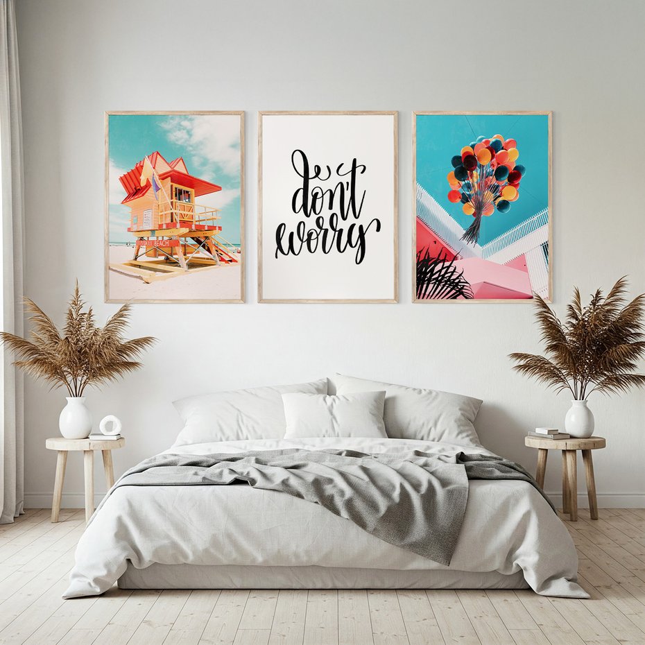 Zestaw obrazy w ramie, plakaty - plaża, budynek, balony - rama drewno