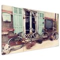 Obraz na płótnie - rowery, fasada, ulica
