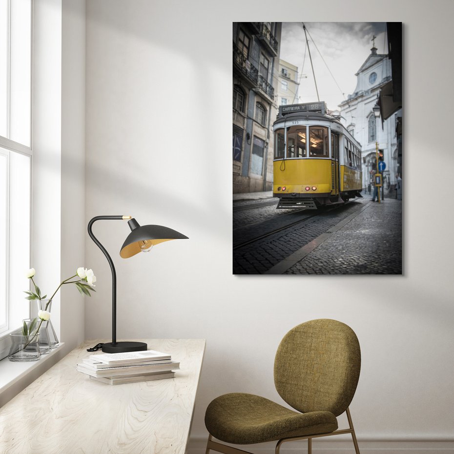 Obraz na płótnie - tramwaj, miasto, ulica