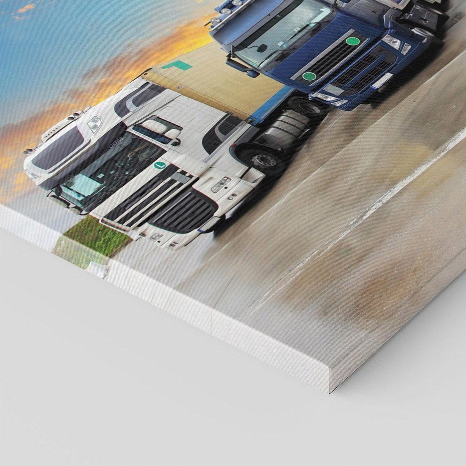 Obraz na płótnie - ciężarówki, transport, niebo